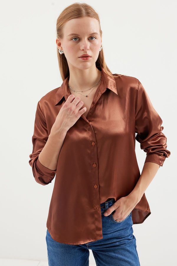 Bigdart Bigdart 3964 Lightly Flowy Satin Shirt - Camel