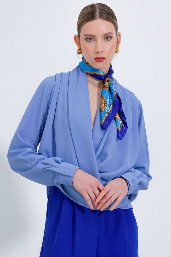 Bigdart Bigdart Women's Blue Double Breasted Collar Flowing Satin Blouse 0492