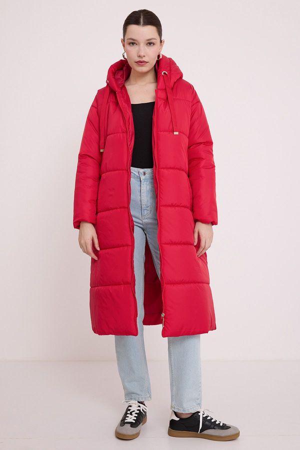 Bigdart Bigdart Women's Red Hooded Long Puffer Coat 5120