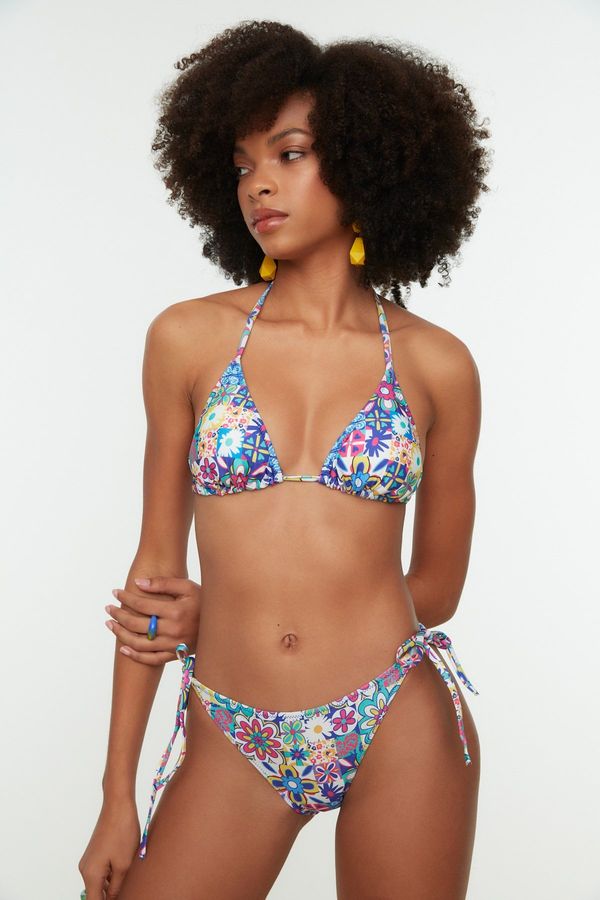 Trendyol Bikini spodnji del Trendyol Floral patterned