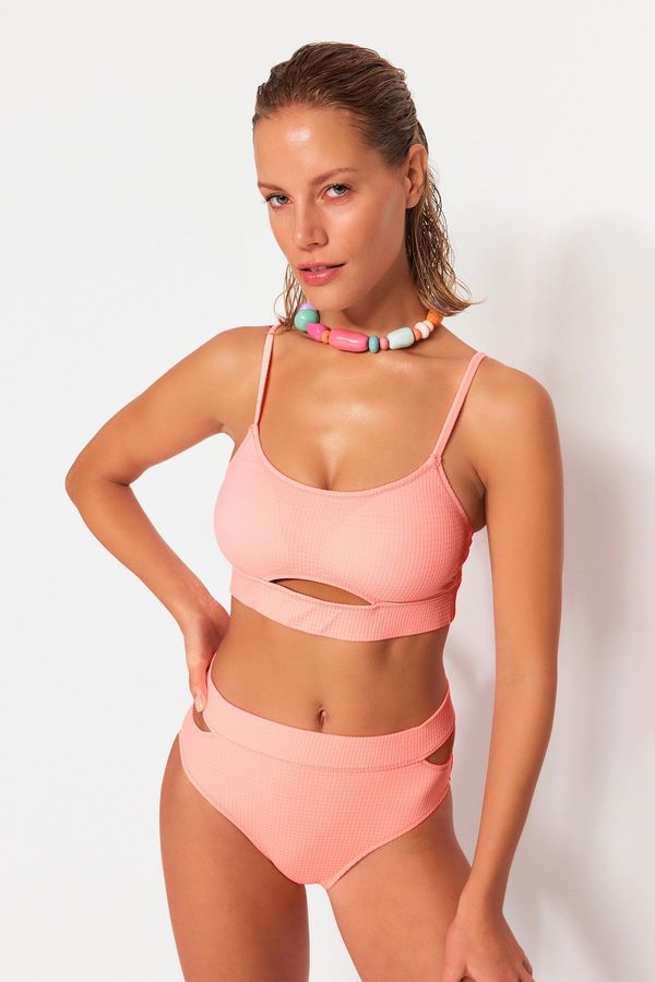 Trendyol Bikini zgornji del Trendyol Cutout