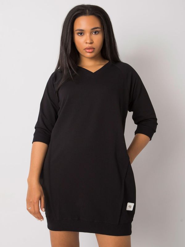 Fashionhunters Black dress plus sizes with pockets