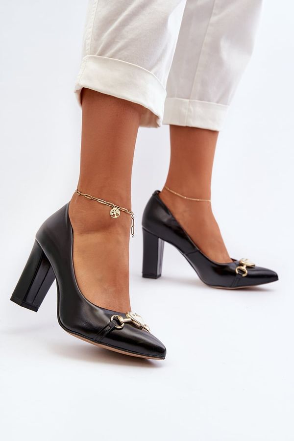 Zazoo Black Leather Court Shoes with Heart Zazoo