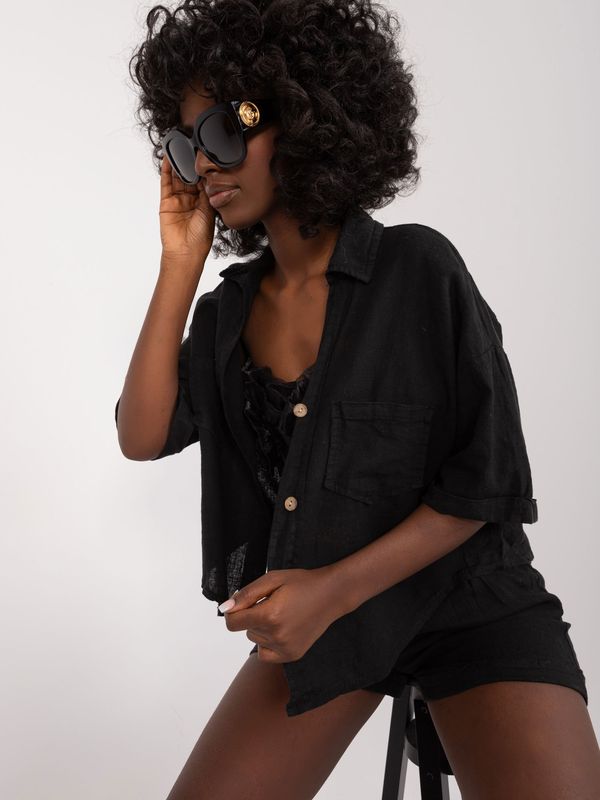 Fashionhunters Black oversize shirt with pockets