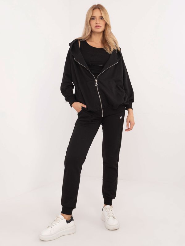 Fashionhunters Black three-piece tracksuit with top