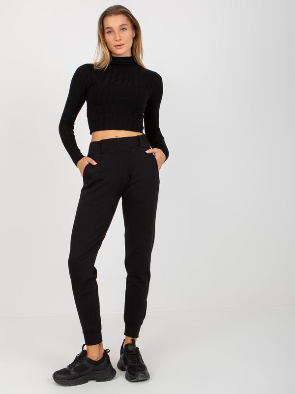 Fashionhunters Black women's trousers without closure OCH BELLA