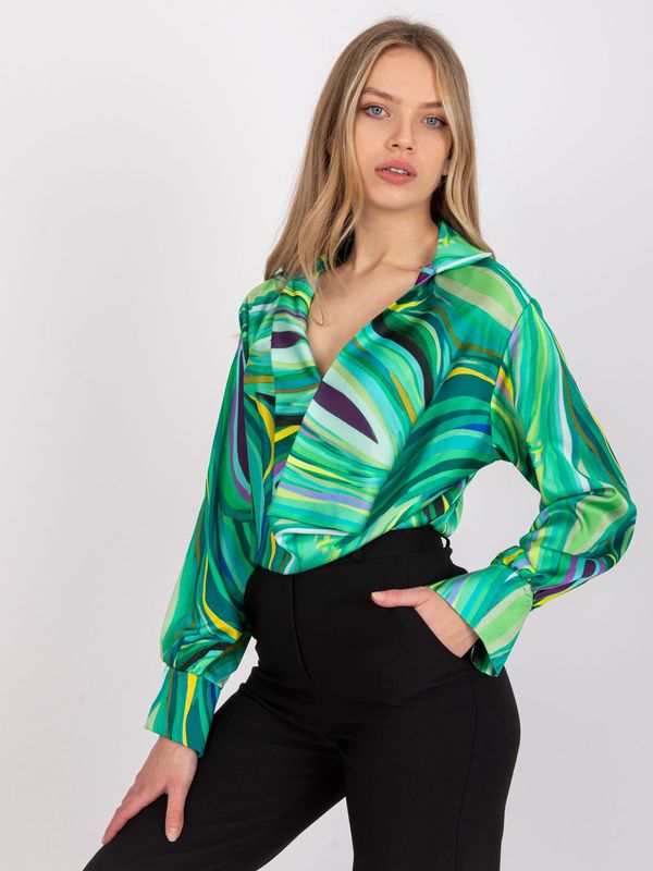 Fashionhunters Blouse RUE PARIS Ecru with decorative sleeves