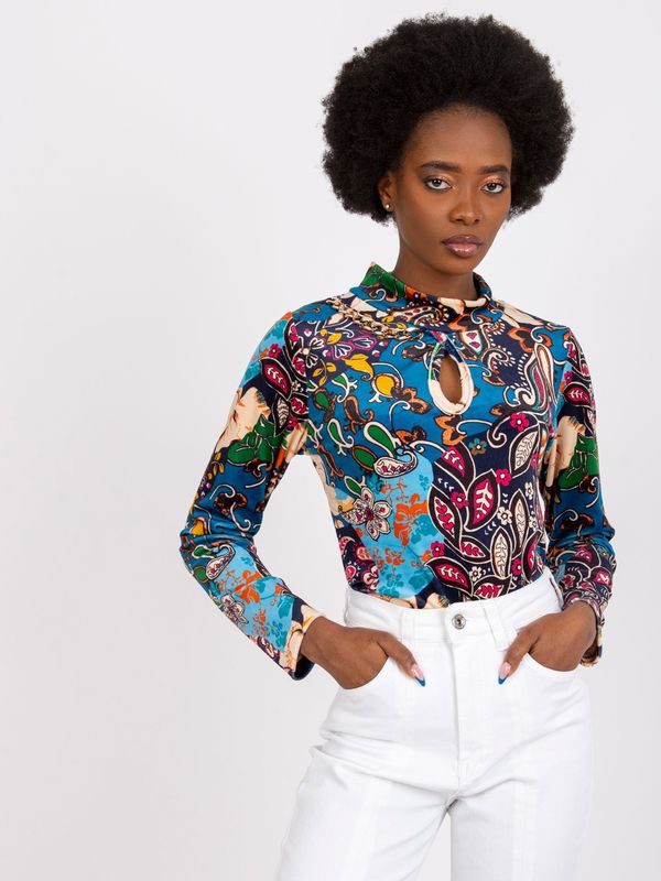 Fashionhunters Blouse RUE PARIS Ecru with decorative sleeves