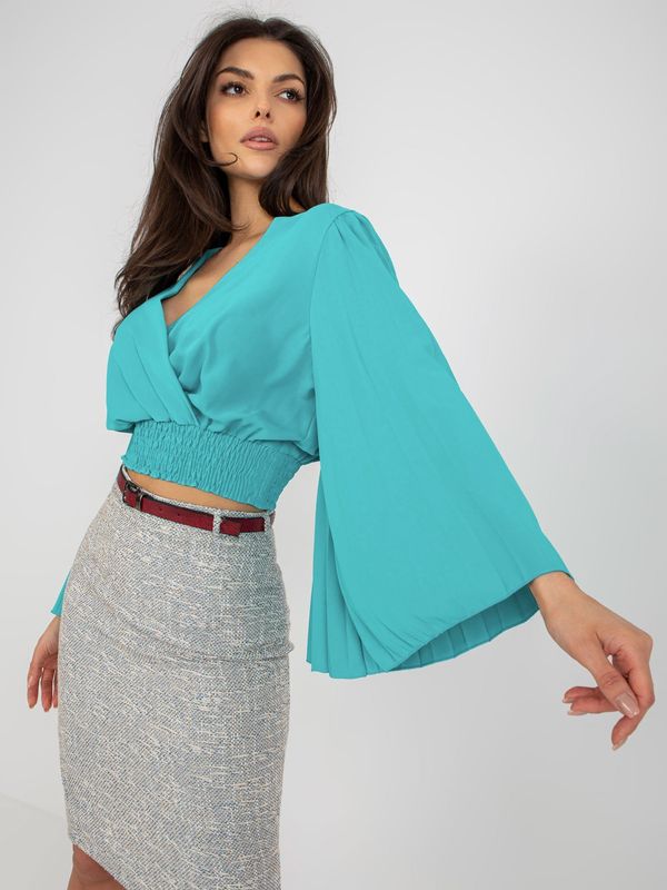 Fashionhunters Blue formal blouse with clutch neckline