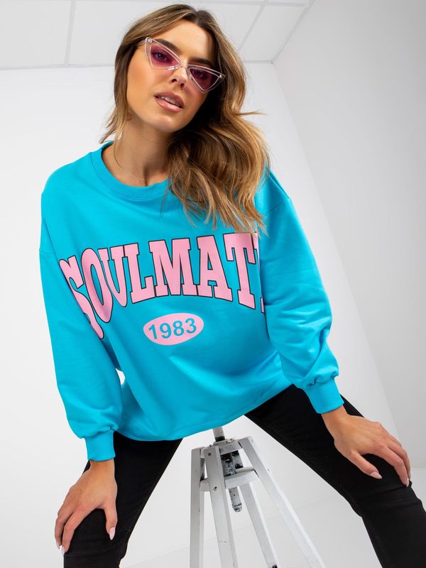 Fashionhunters Blue-pink wide hoodie with long sleeves