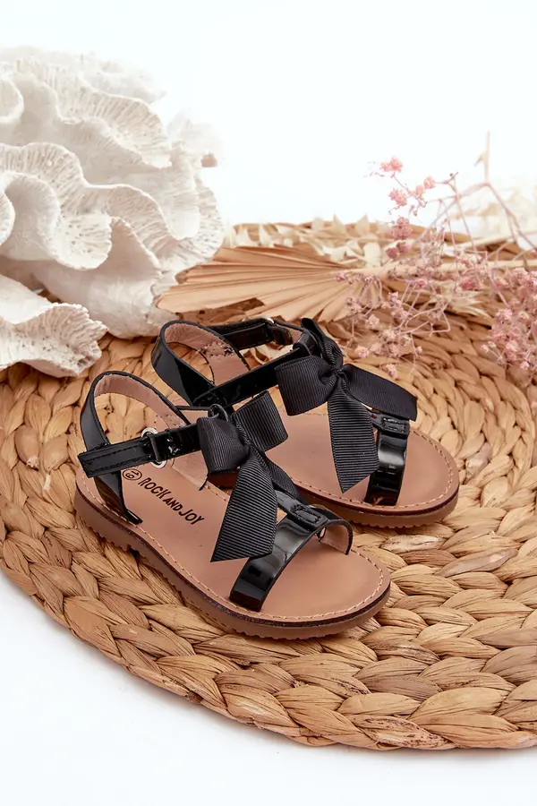 Boto Boto Black Patent Children's Sandals with Bow on Velcro Joratia