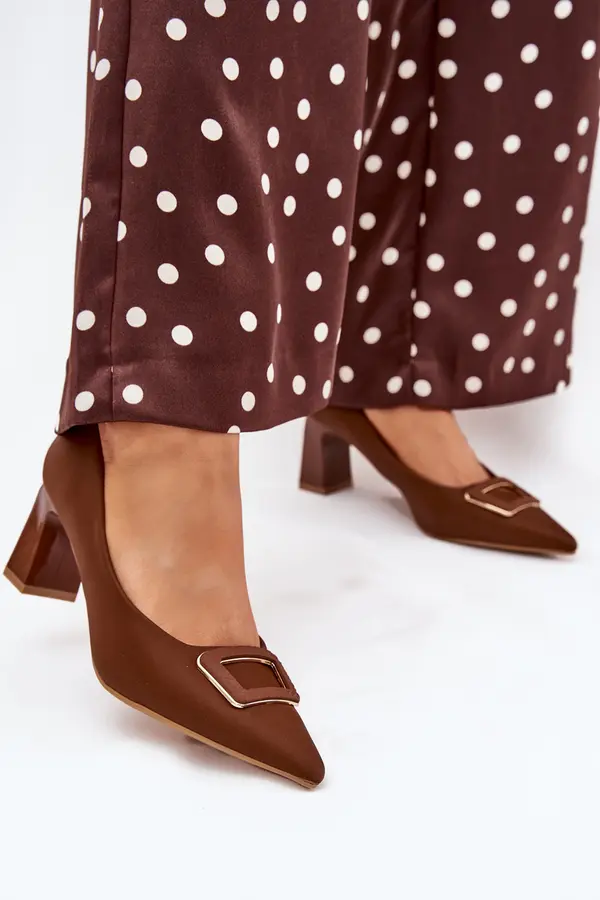 Boto Boto Heels On A Block With Decorative Buckle Brown Seriva