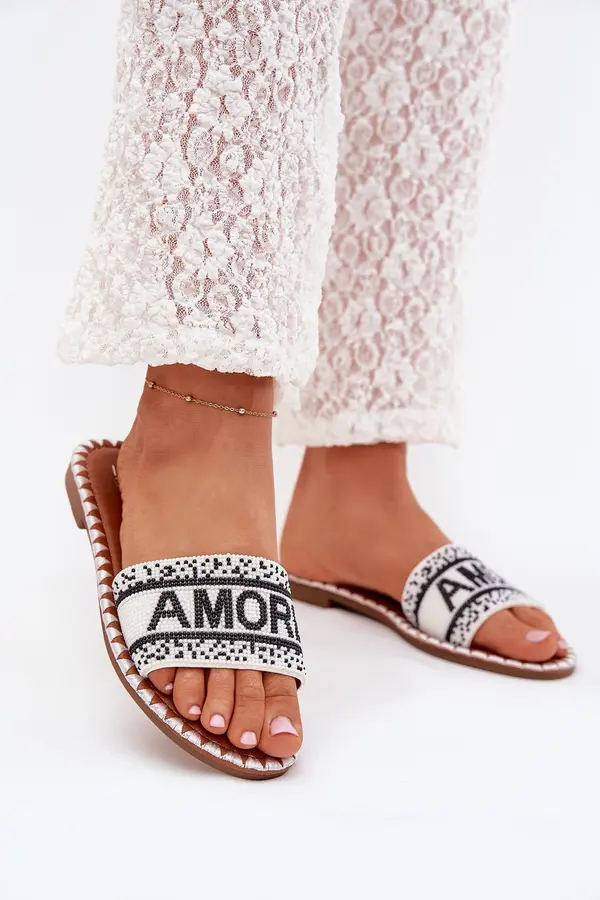 Boto Boto Ladies flat sandals with decoration Amore white Avelina