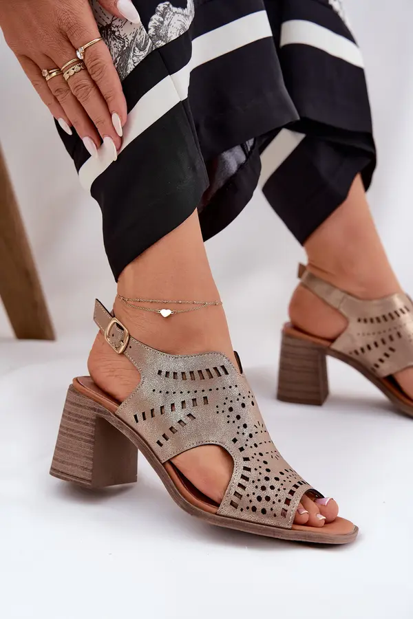 Boto Boto Ladies Perforated Sandals On A Heel Gold Tosine