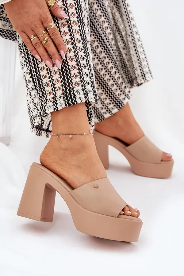 Boto Boto Ladies Sandals Made Of Eco Leather On Heel And Platform Khaki Tamirella