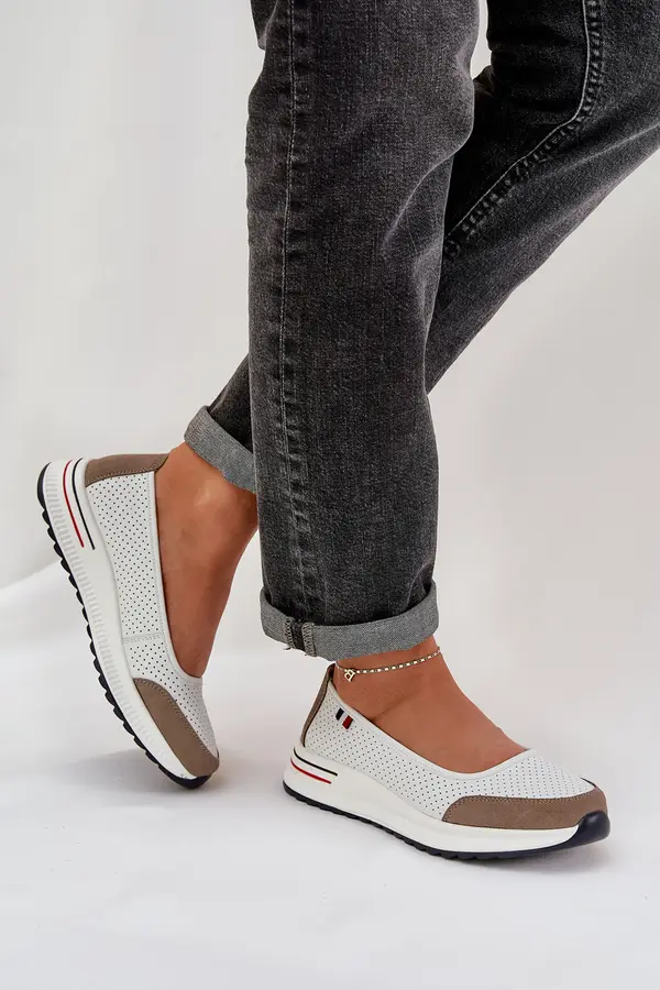 EVENTO Boto Leather Wedge Ballet Flats White Nelviera