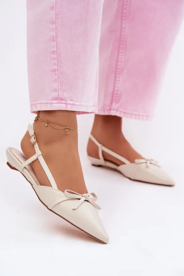 Boto Boto Women's Faux Leather Sandals Low Heel Light Beige Jelmera