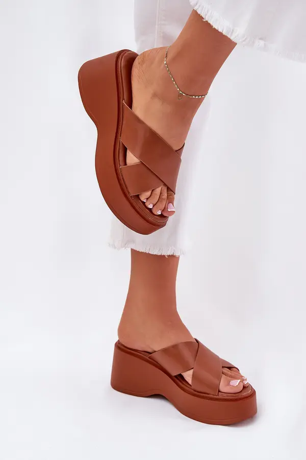 Boto Boto Women's Platform And Wedge Sandals Camel Nelithraea
