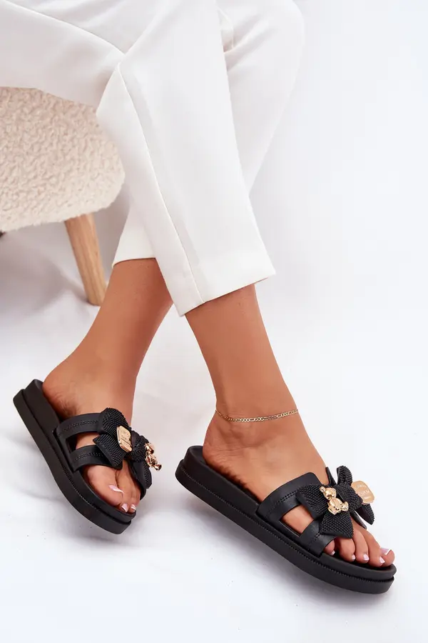 Boto Boto Women's Slippers With Bow And Golden Brooch Black Lynara