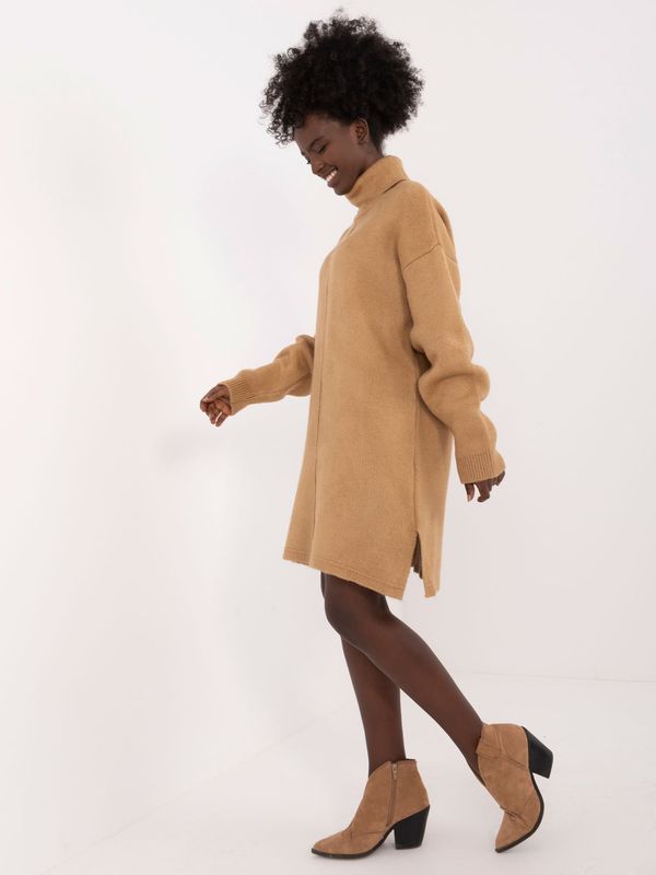 Fashionhunters Brown knitted turtleneck dress