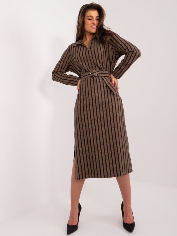 Fashionhunters Camel midi dress with belt