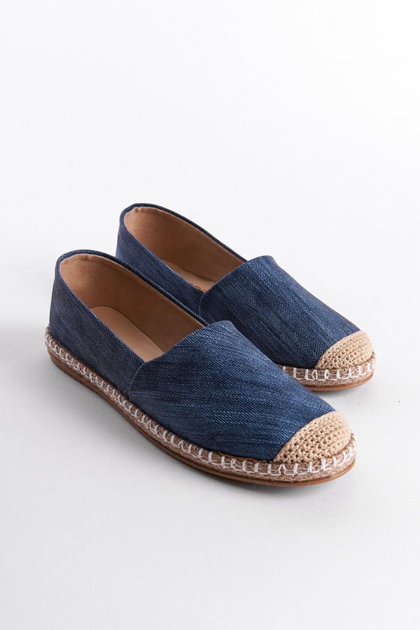 Capone Outfitters Capone Outfitters Pasarella Women's Espadrille