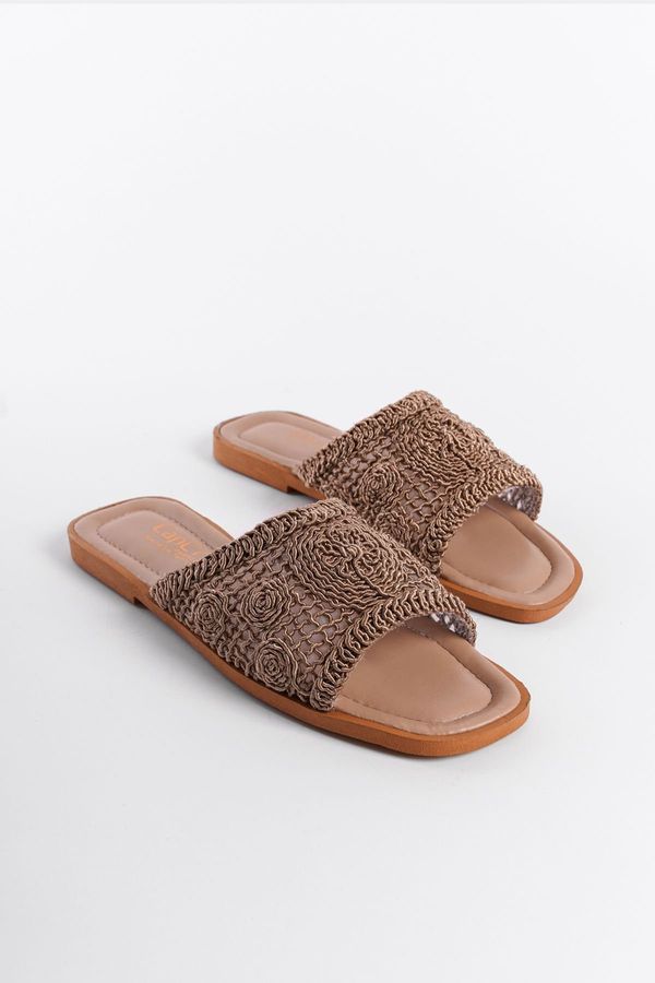 Capone Outfitters Capone Outfitters Women's Knitwear Slippers