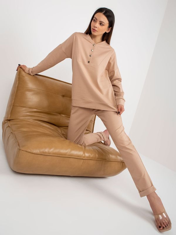 Fashionhunters Casual Camel set with sweatshirt