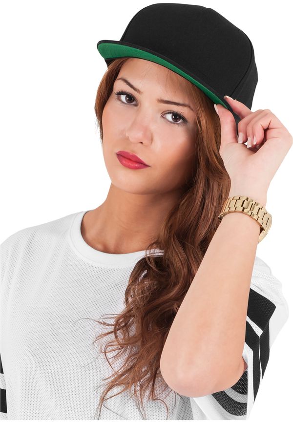 Flexfit Classic 5 Panel Snapback Cap Black/Green