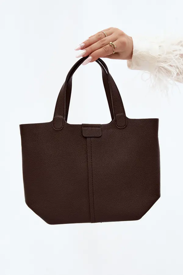 FLORA & CO Čokoladna torbica Flora&amp;Co Blaire iz eko usnja