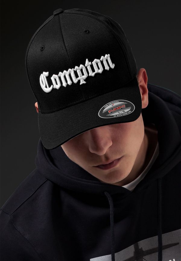 Mister Tee Compton Flexfit blk/wht hat