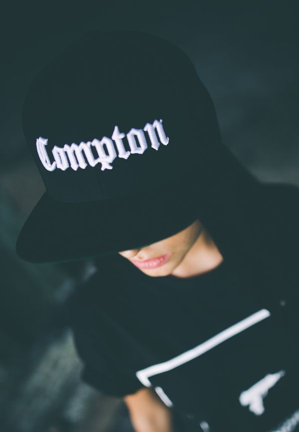 MT Accessoires Compton Snapback Black
