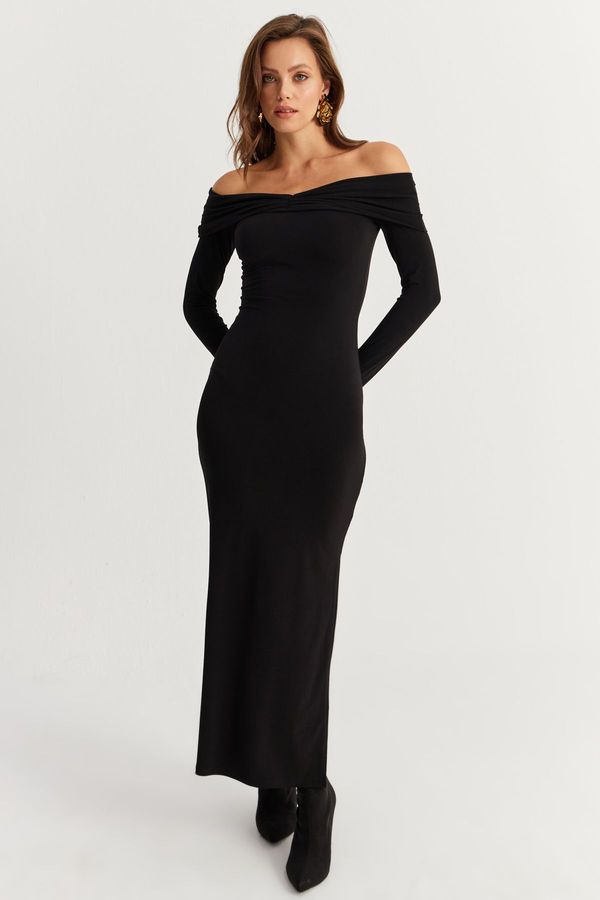 Cool & Sexy Cool & Sexy Women's Black Madonna Collar Maxi Dress