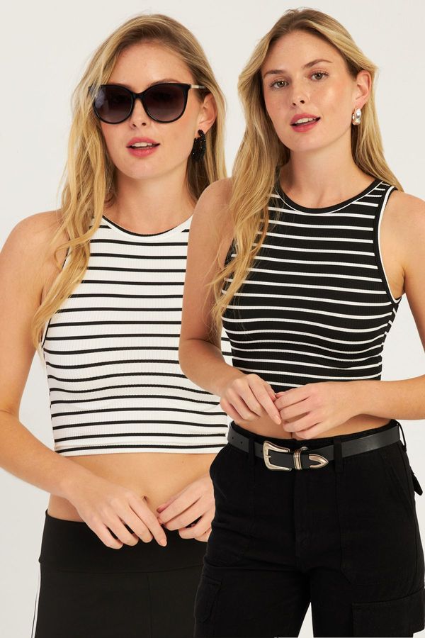 Cool & Sexy Cool & Sexy Women's Black-White Double Striped Crop Blouse CG346