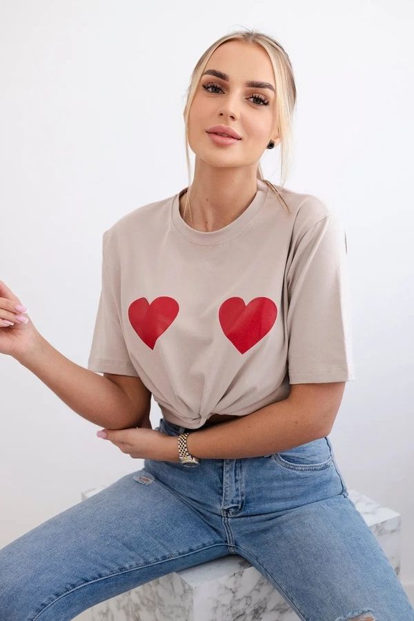 Kesi Cotton blouse with beige heart print