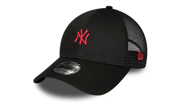 New Era Črna kapa New Era Yankees Trucker