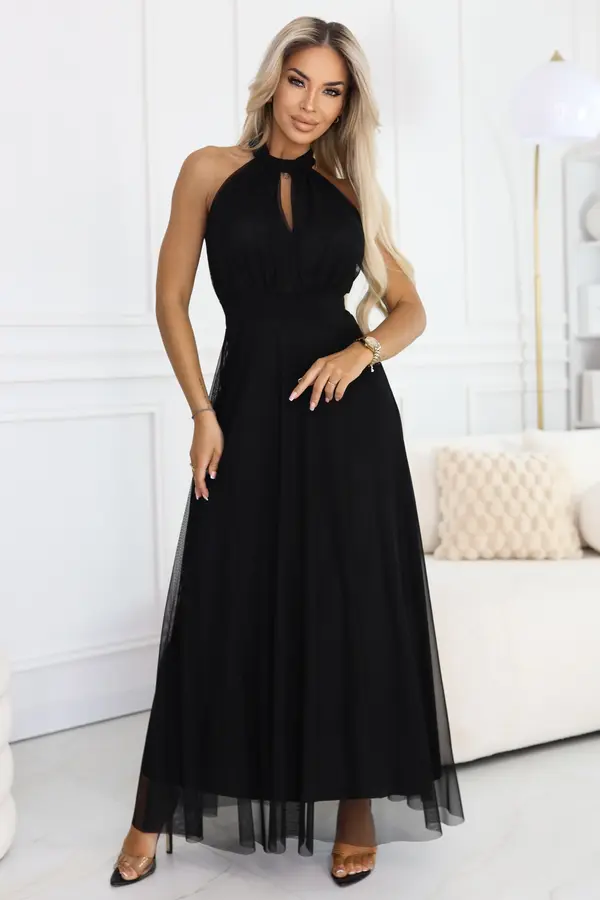 numoco basic Črna maksi obleka z izrezom na ramo in tilom