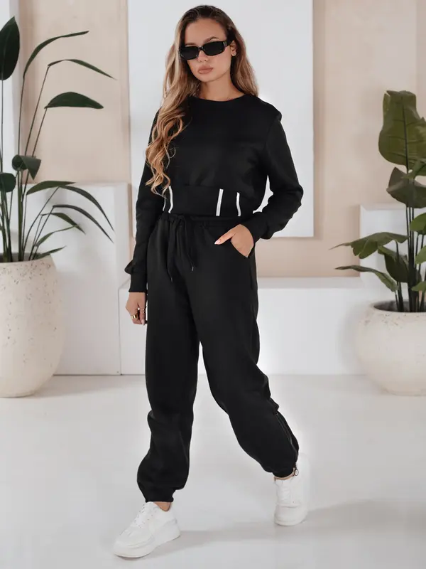 DStreet Črna ženska trenirka KEILI