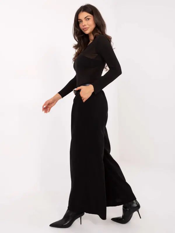 RUE PARIS Črne enobarvne hlače