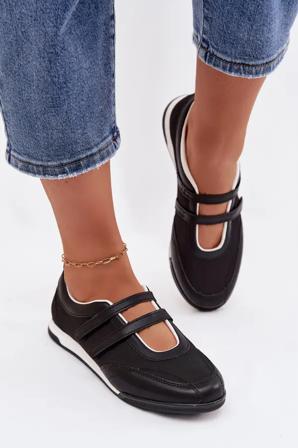 Boto Črne športne balerinke Boto s trakovi