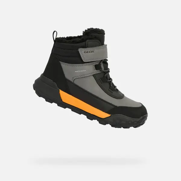 GEOX Črni fantovski zimski škornji Geox Trekkyup B ABX