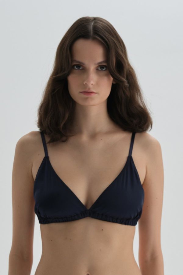 Dagi Dagi Navy Blue No Underwire Capless Satin Bra