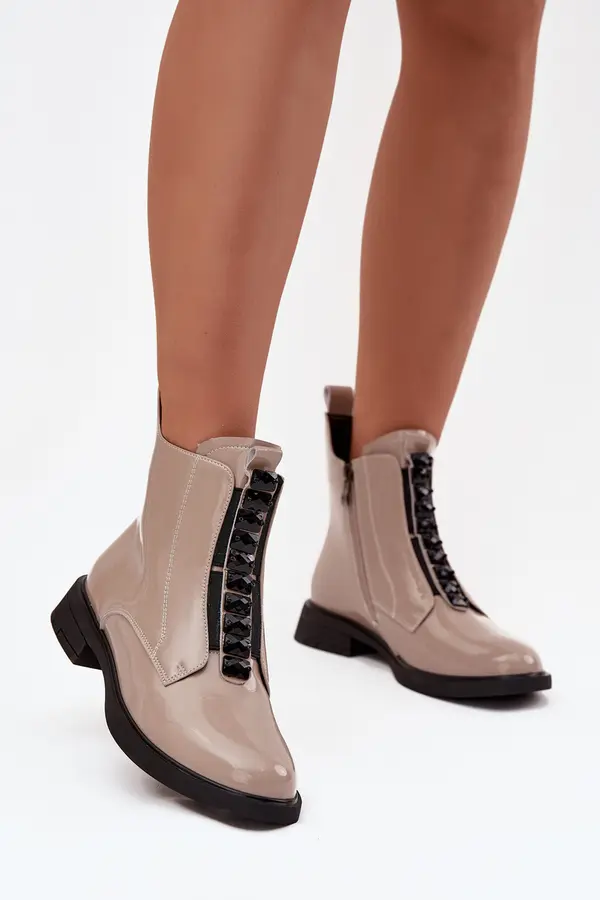 D&A D&A Lacquered women's ankle boots made of genuine leather D A MR52 108 beige