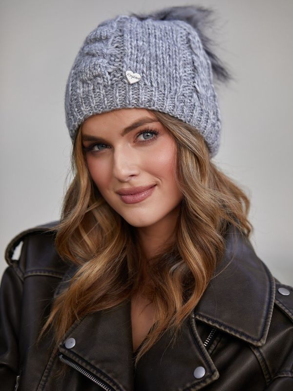 FASARDI Dark gray winter cap with pompom