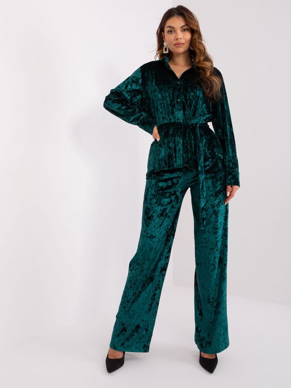 Fashionhunters Dark green velour set with shirt