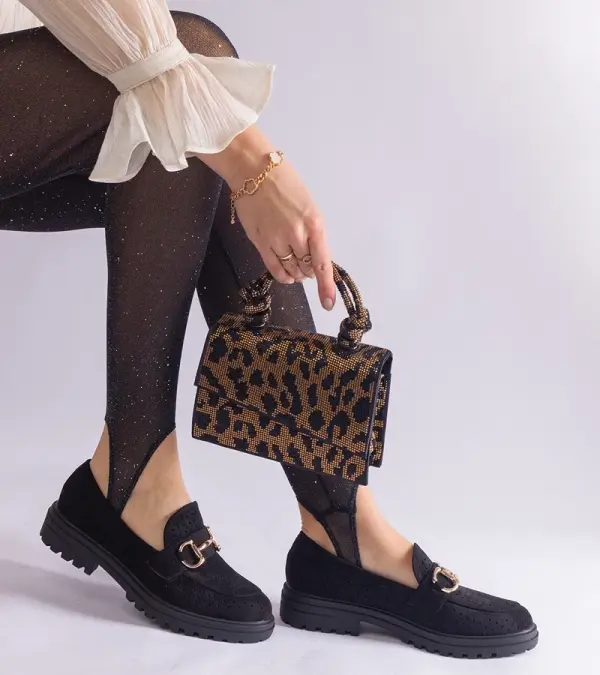 D/CEO D/CEO Black loafers Hashtag