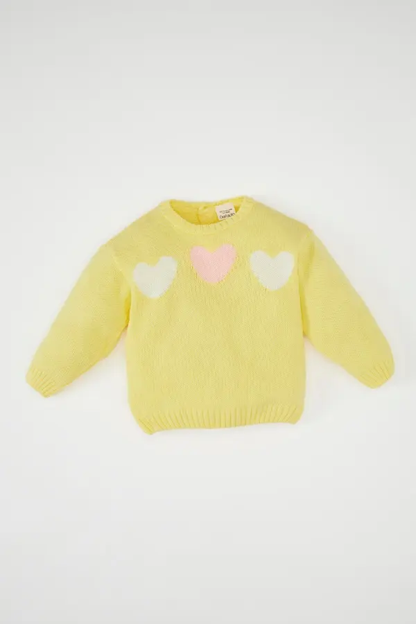 DEFACTO DEFACTO Baby Girl Heart Patterned Crew Neck Knitted Sweater