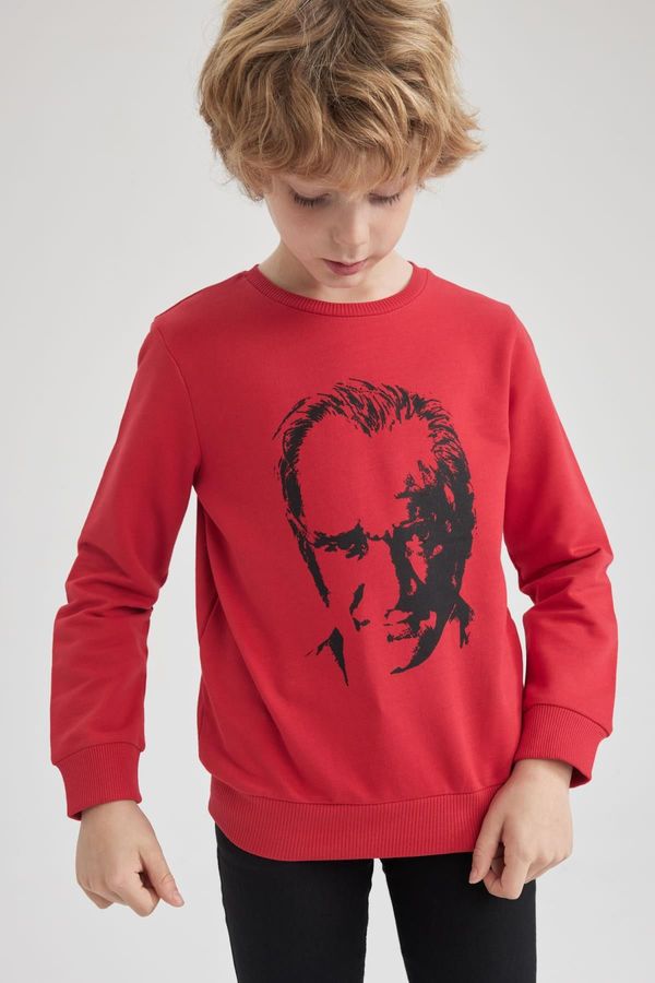 DEFACTO DEFACTO Boy&#39;s Atatürk Printed Crew Neck Red Sweatshirt