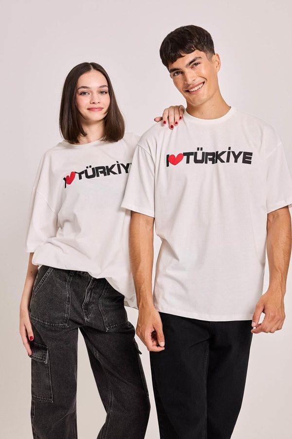 DEFACTO DEFACTO Cool Oversize Wide Pattern Printed Short Sleeve T-Shirt