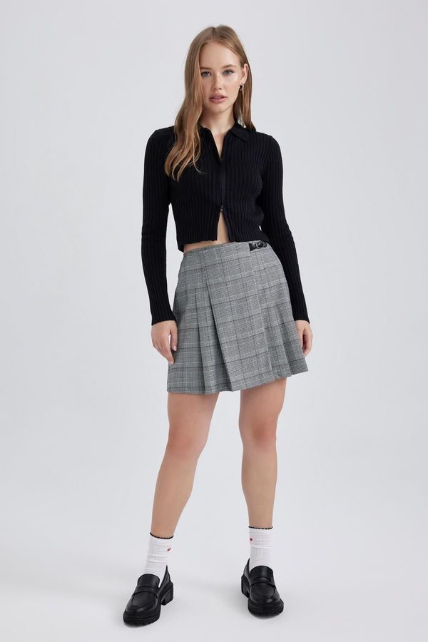 DEFACTO DEFACTO Cool Pleat Plaid Mini Skirt